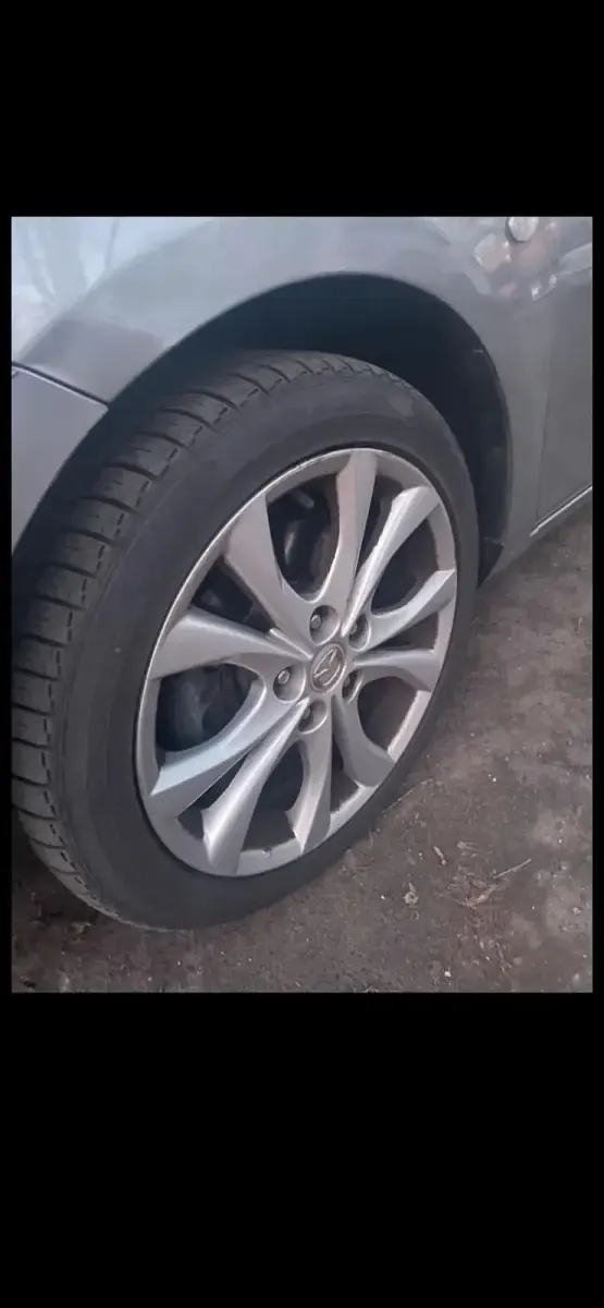 Usata Mazda 3 150 CV (110 kW) 2009 Argento Utilitaria