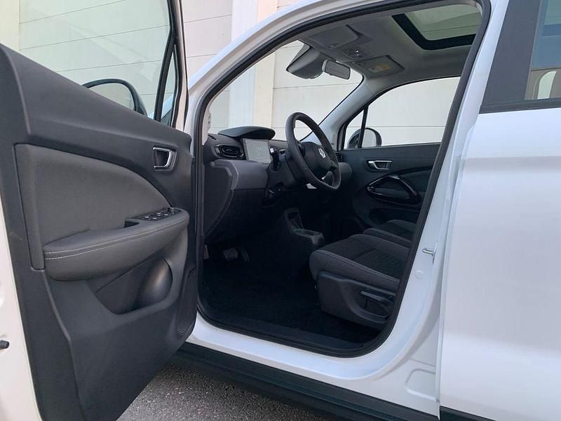 Gebraucht Leapmotor T03 69 kW (95 PS) 2025 Weiß Kleinwagen