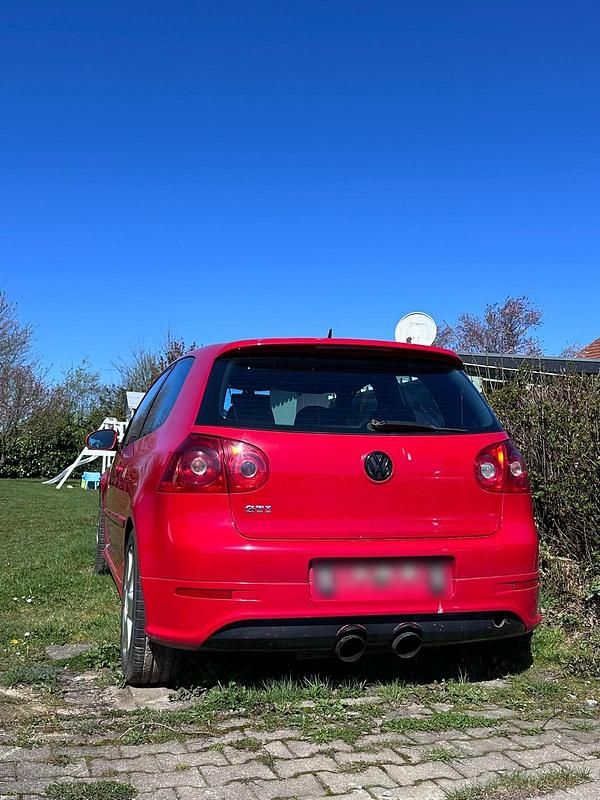 Gebraucht VW Golf V GTI 200 PS (147 kW) 2005 Rot Kleinwagen
