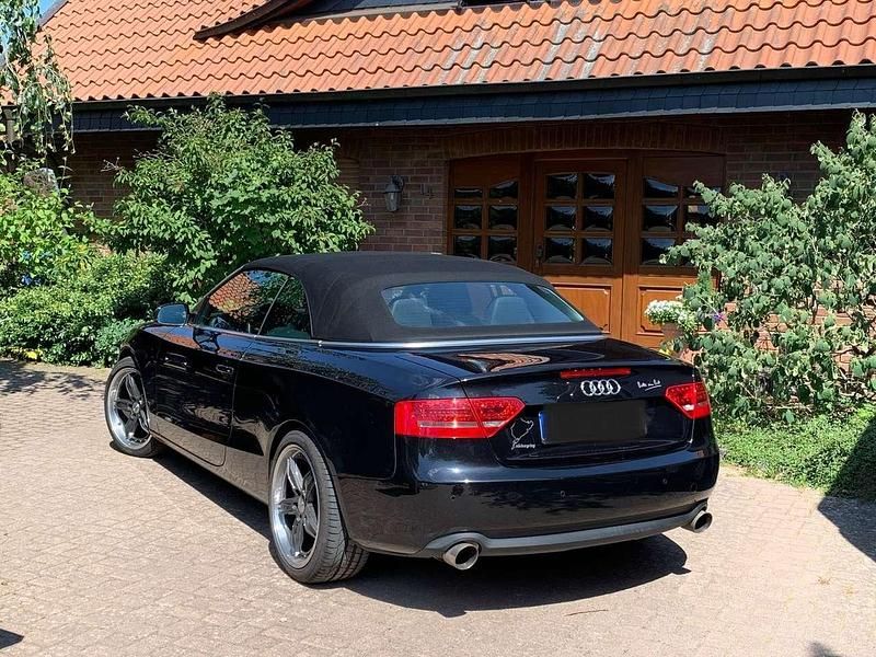 Gebraucht Audi A5 Cabriolet 211 PS (155 kW) 2011 Schwarz Cabrio