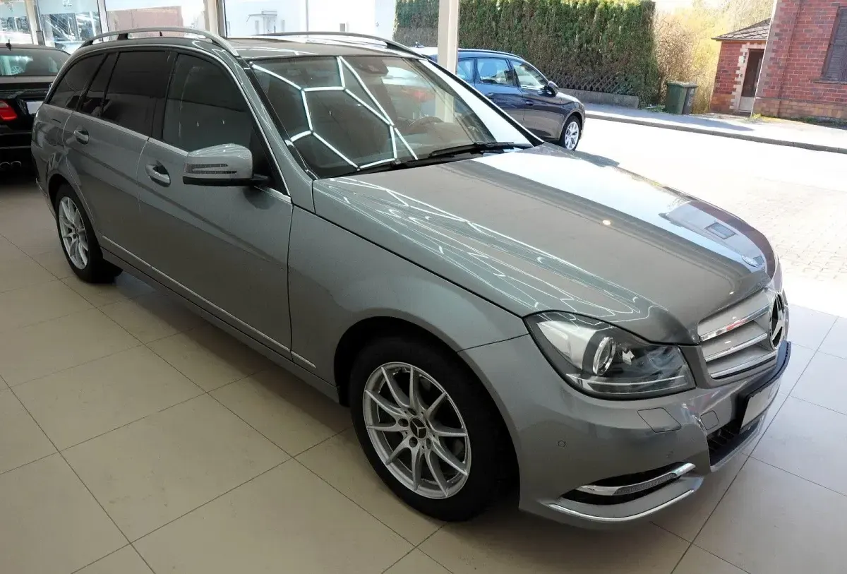 Gebraucht Mercedes C220 170 PS (125 kW) 2014 Silber Kombi
