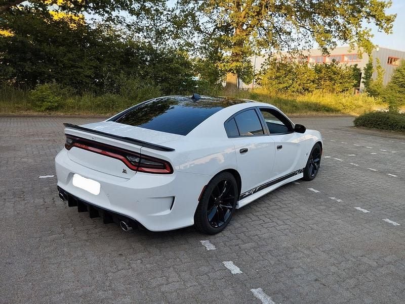 Gebraucht Dodge Charger 492 PS (361 kW) 2019 Weiß Limousine