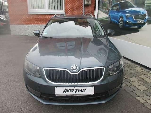 Gebraucht Skoda Octavia Style 150 PS (110 kW) 2017 Quarzgrau metallic Kombi