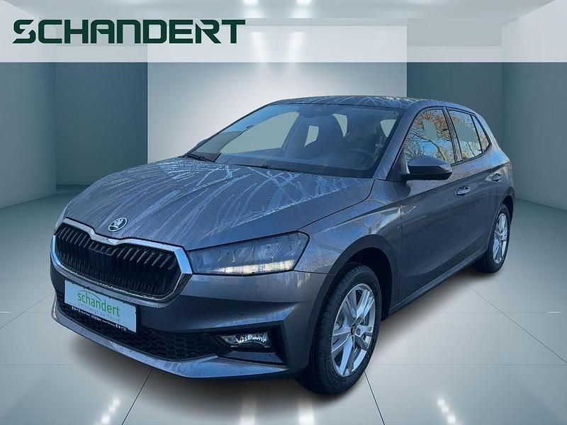 Neu Skoda Fabia Selection 116 PS (85 kW) 2025 Schwarzmagic perleffekt Limousine