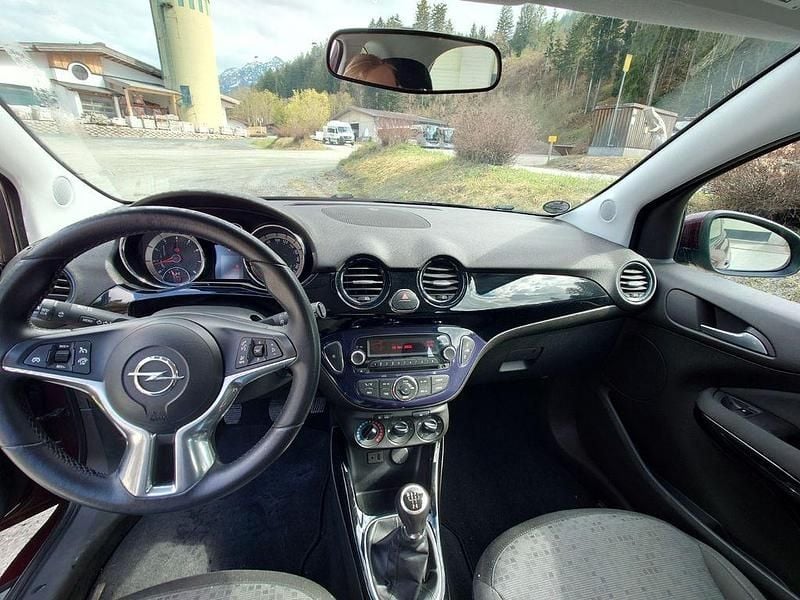 Second-hand Opel Adam Jam 87 CP (63 kW) 2013 Roșu Hatchback