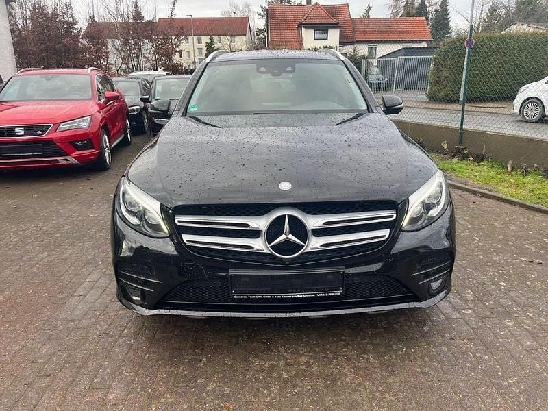 Gebraucht Mercedes GLC250 204 PS (150 kW) 2016 Schwarz SUV