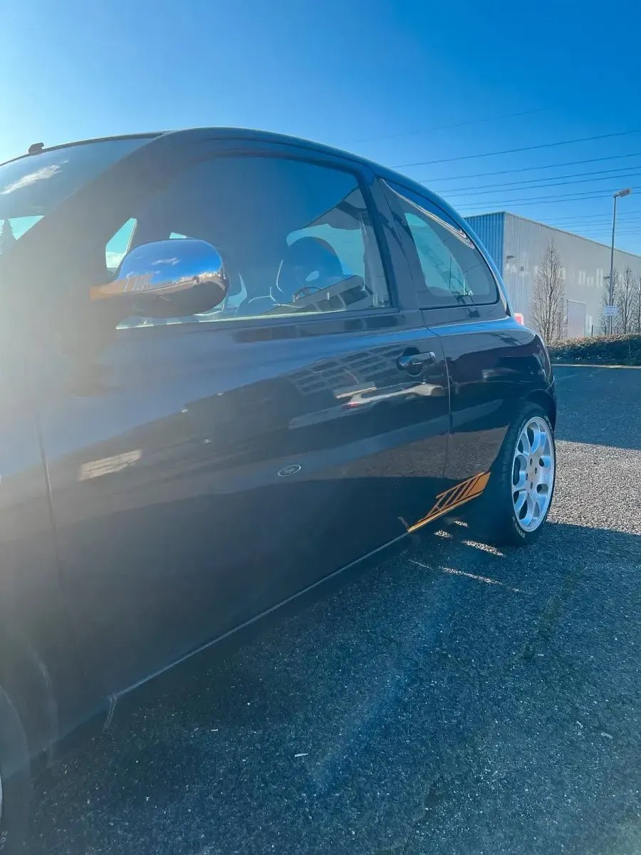 Usata Nissan Micra 80 CV (58 kW) 2004 Nero Utilitaria