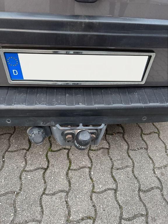 Gebraucht Nissan NV300 Premium Edition 145 PS (106 kW) 2019 Braun Van