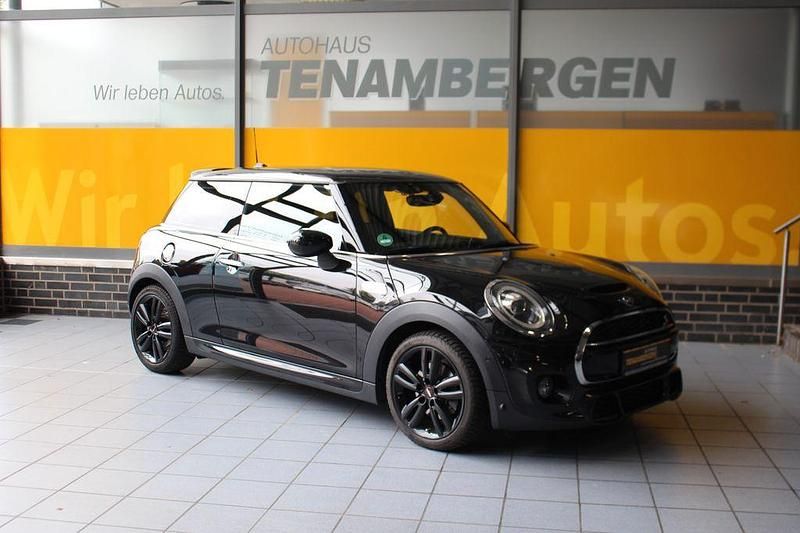 Schwarz Gebraucht 2019 Mini John Cooper Works Pepper Kleinwagen | 22.900 € (Guter Preis) - Bild 1/4