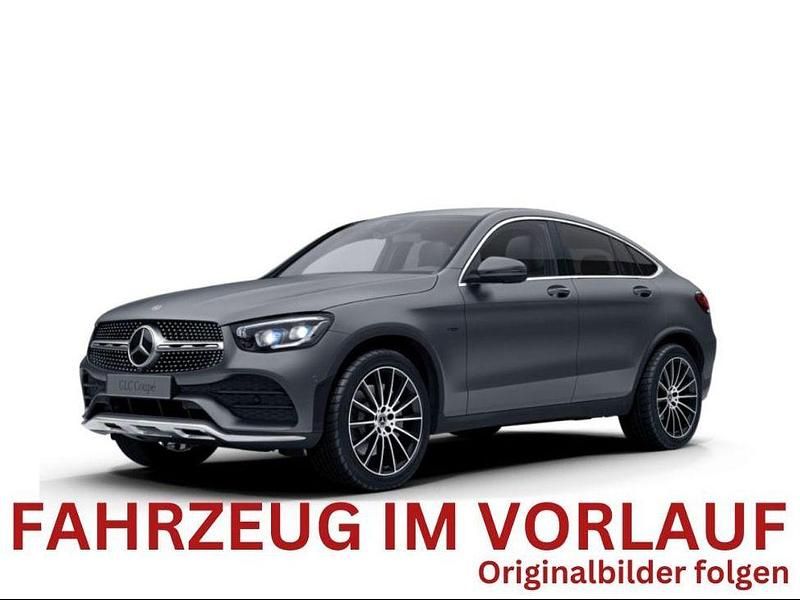 Grau Gebraucht 2020 Mercedes GLC300e AMG Coupé | 40.480 € (Superpreis) - Bild 1/2