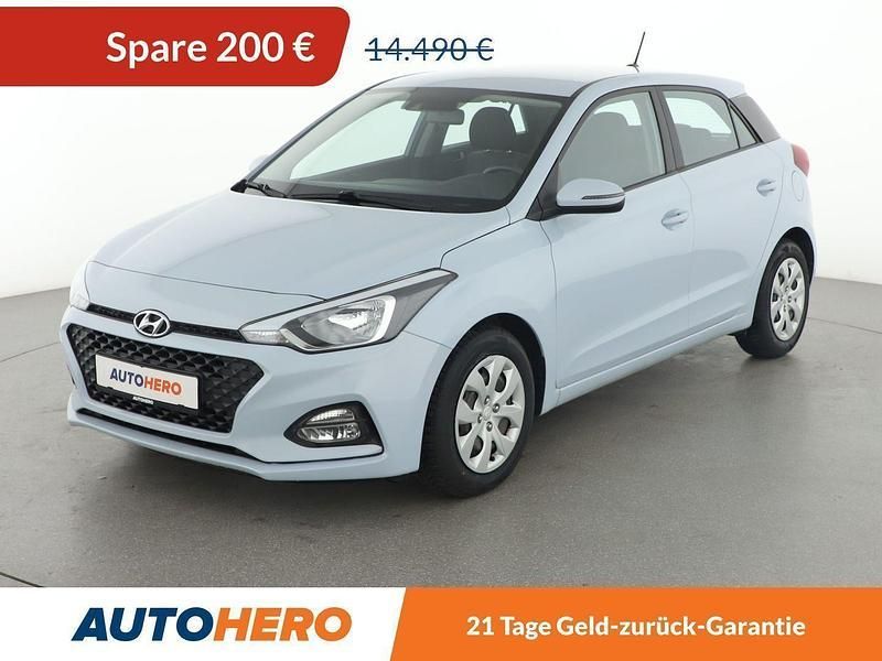 Weiß Gebraucht 2020 Hyundai i20 Active Kleinwagen | 14.290 € (Guter Preis) - Bild 1/3