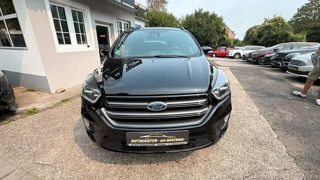 Gebraucht Ford Kuga ST-Line 179 PS (131 kW) 2019 Schwarz SUV