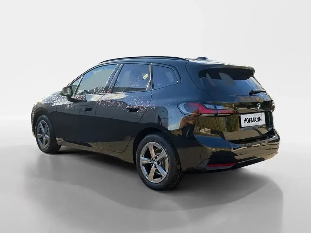 Neu BMW 218 Active Tourer 136 PS (100 kW) 2026 Schwarz Van / Kleinbus