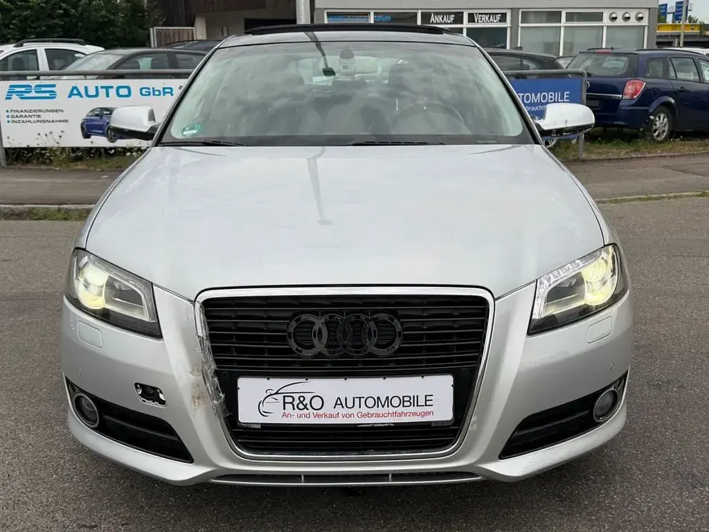 Gebraucht Audi A3 Sportback Ambition 125 PS (91 kW) 2012 Silber Kleinwagen