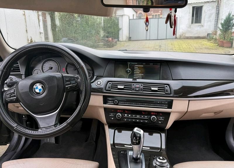 Gebraucht BMW 530 245 PS (180 kW) 2010 Grau Limousine