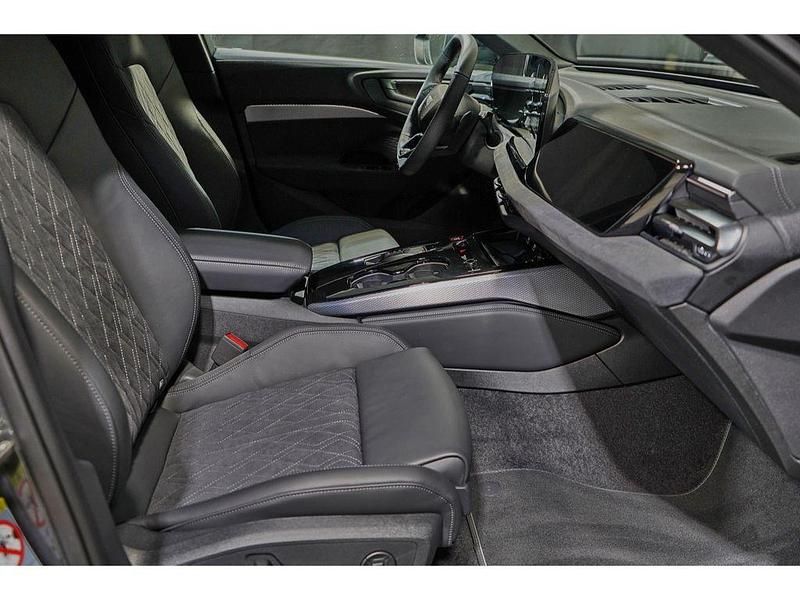 Neu Audi A5 S-Line 367 PS (269 kW) 2025 Grau Kombi