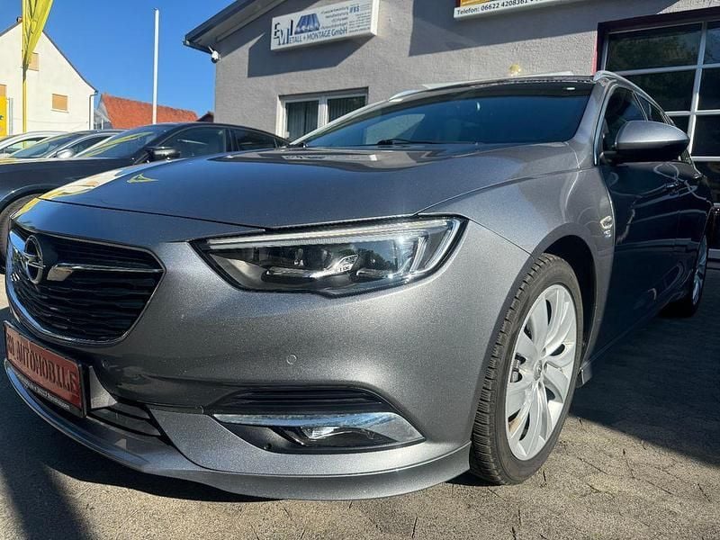Grau Gebraucht 2017 Opel Insignia OPC Kombi | 16.590 € (Fairer Preis) - Bild 1/4