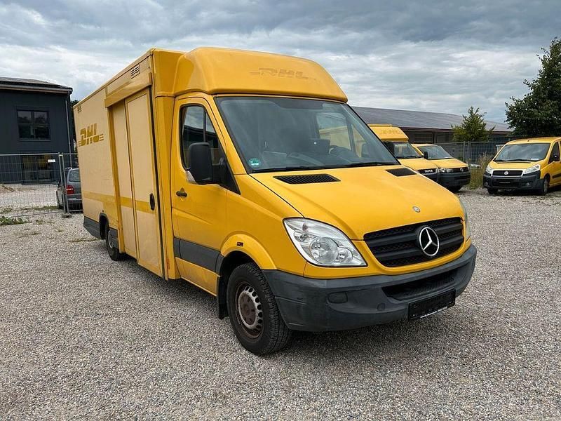 Gelb Gebraucht 2011 Mercedes Sprinter Van | 10.590 € (Guter Preis) - Bild 1/4