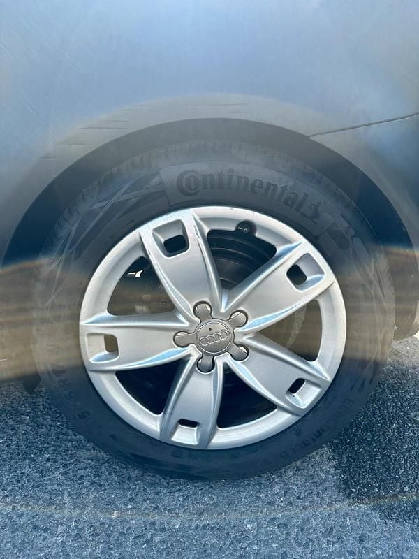 Second-hand Audi A3 140 CP (102 kW) 2007 Negru Hatchback