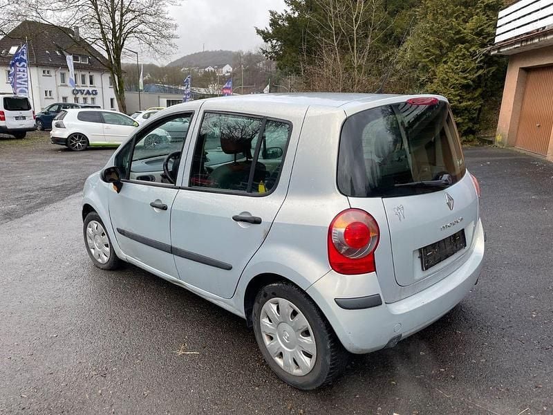 Gebraucht Renault Modus 88 PS (64 kW) 2005 Grau Van / Kleinbus