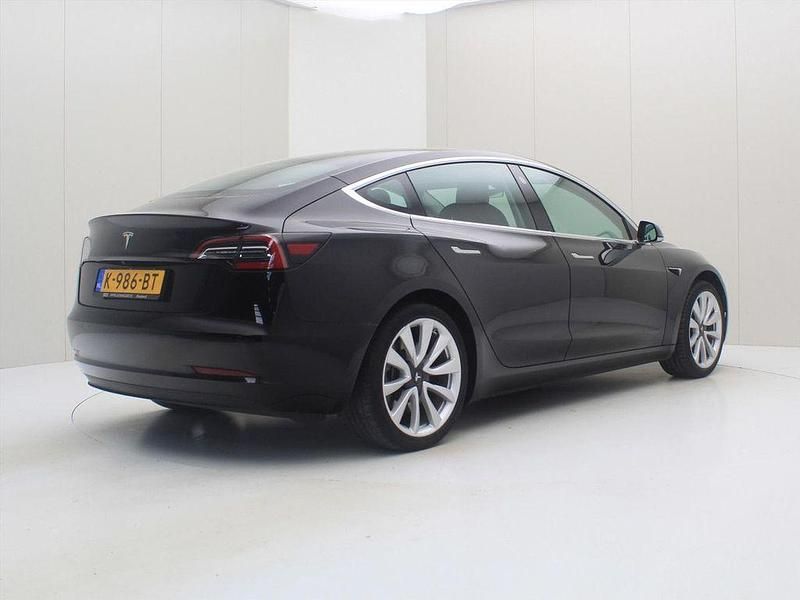 Gebraucht Tesla Model 3 Standard Range 225 kW (306 PS) 2020 Schwarz Limousine