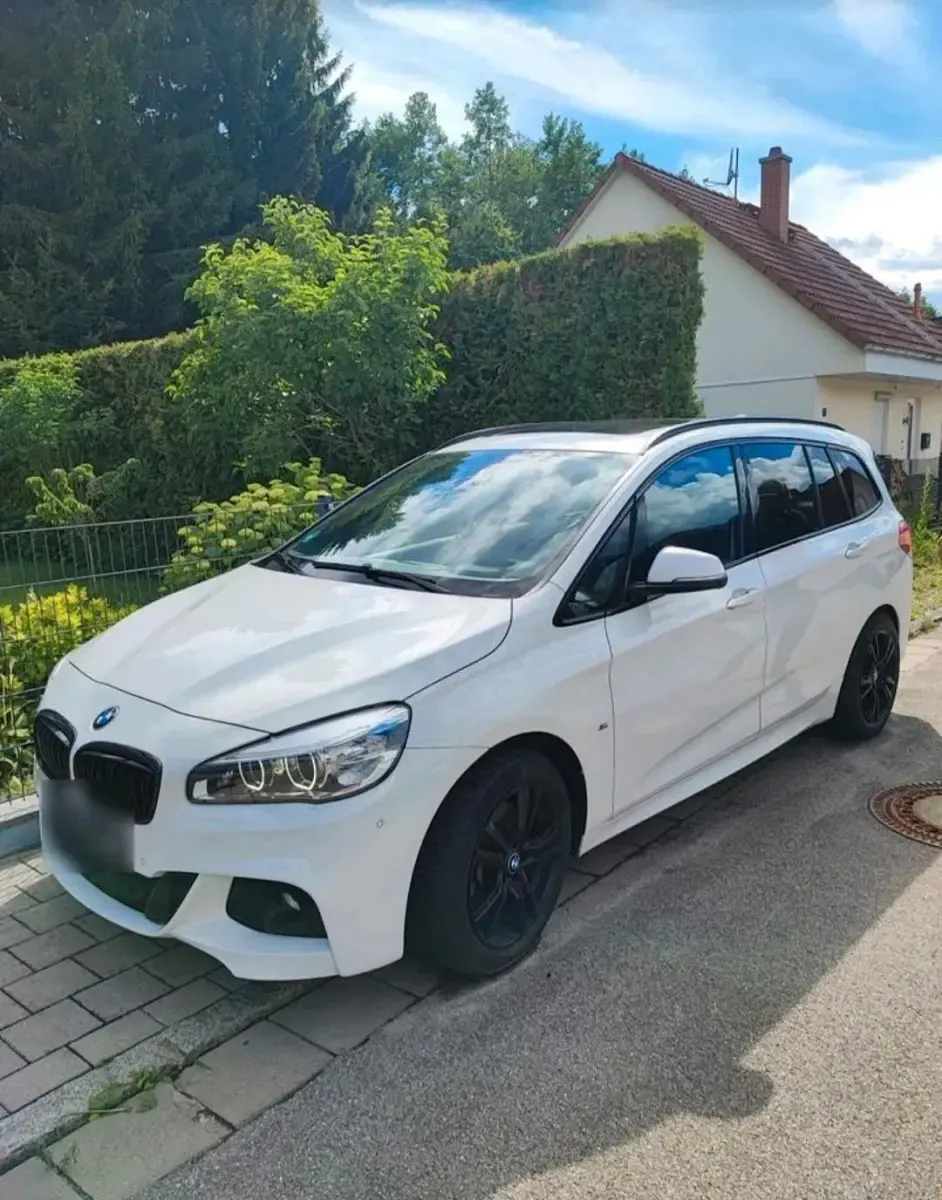 Gebraucht BMW 220 M Sport 190 PS (139 kW) 2016 Weiß Kombi