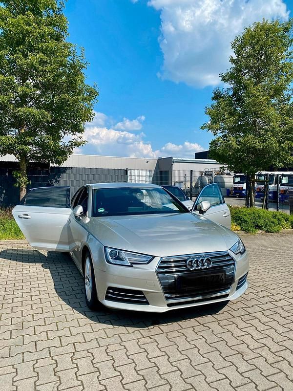 Andere farben Gebraucht 2016 Audi A4 Sport Limousine | 19.500 € (Etwas zu teuer) - Bild 1/4