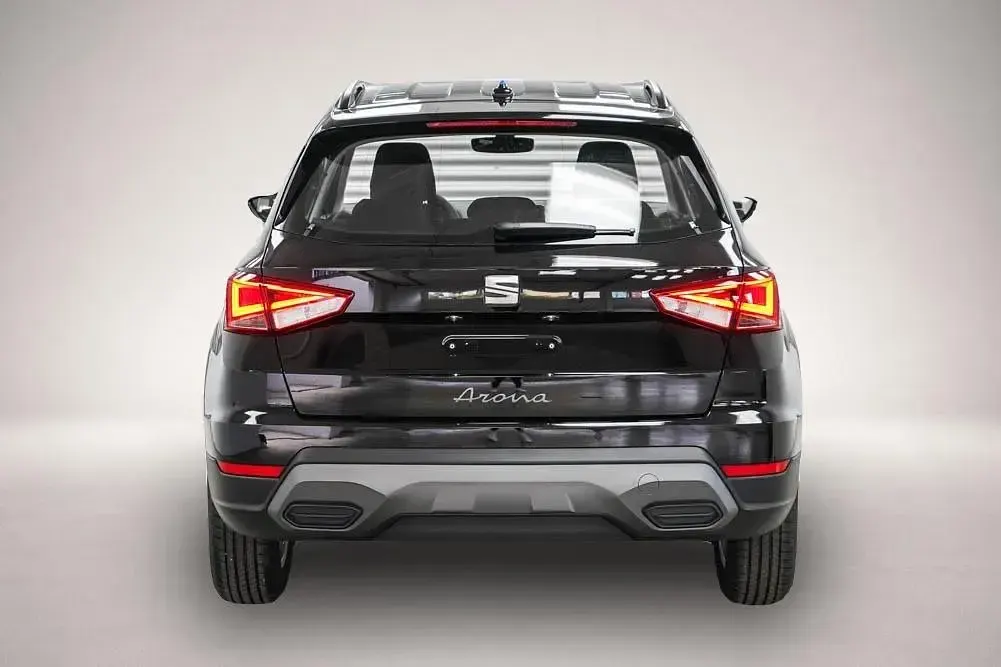 Neu Seat Arona Reference 95 PS (69 kW) 2026 Manufacturer SUV