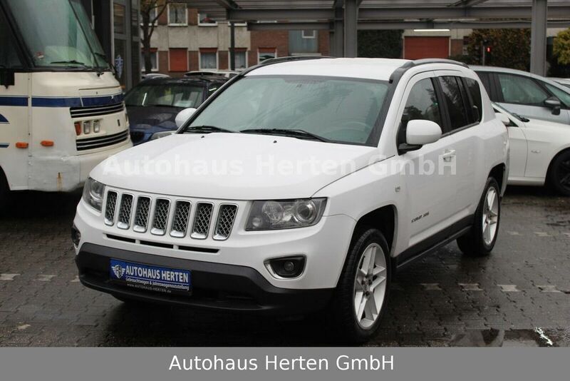 Weiß Gebraucht 2013 Jeep Compass Limited SUV | 12.890 € (Teuer) - Bild 1/4