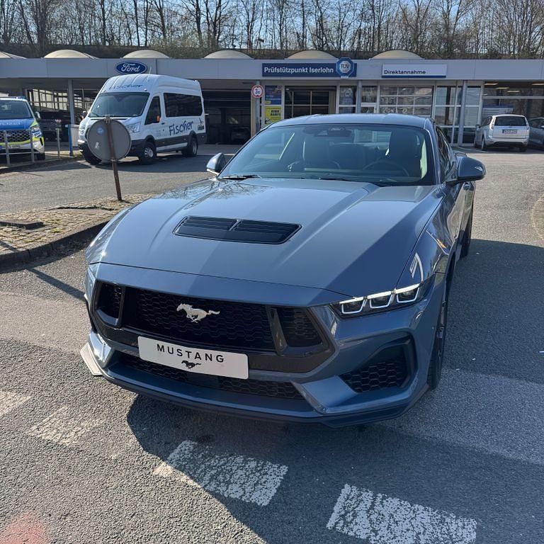 Ny Ford Mustang GT Fastback 446 HK (328 kW) 2026 Blå Coupe