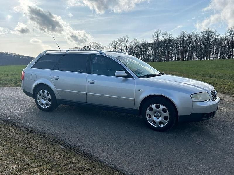 Gebraucht Audi A6 220 PS (161 kW) 2001 Silber Kombi