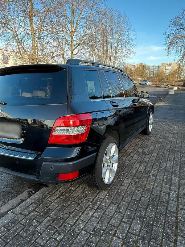 Gebraucht Mercedes GLK350 231 PS (169 kW) 2012 Schwarz SUV