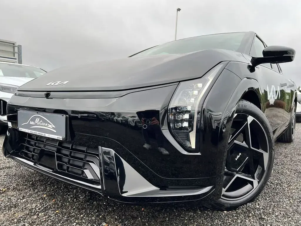 Neu Kia EV4 GT-Line 150 kW (204 PS) 2026 Schwarz Limousine