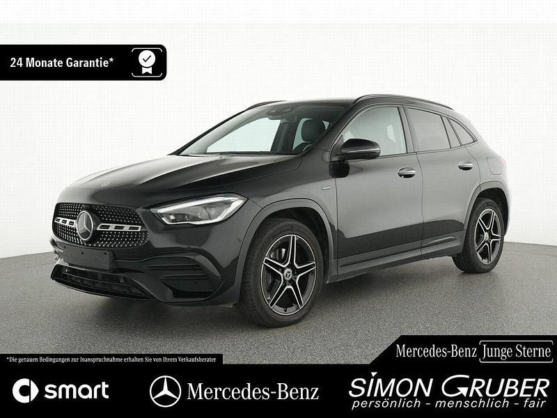 Schwarz Gebraucht 2020 Mercedes GLA250 AMG SUV | 32.350 € (Fairer Preis) - Bild 1/4