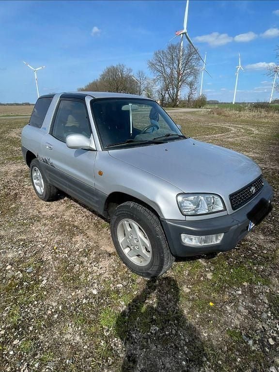 Gebraucht Toyota RAV4 128 PS (94 kW) 1999 SUV
