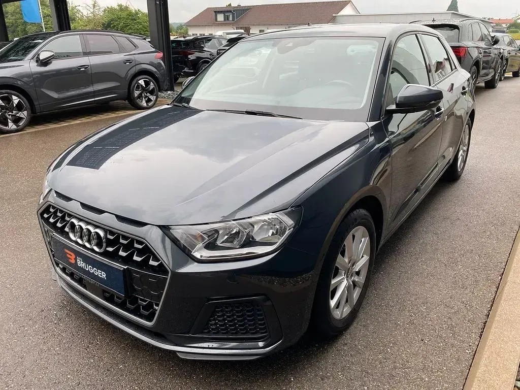 Gebraucht Audi A1 116 PS (85 kW) 2019 Manhattangrau metallic SUV
