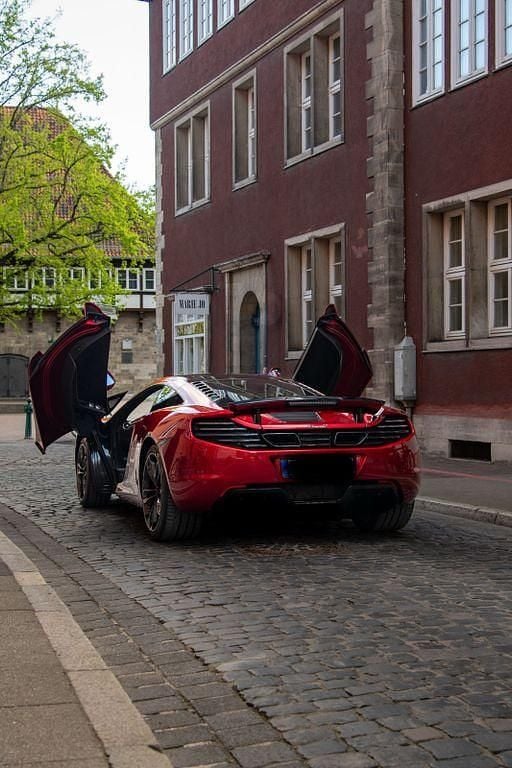 Gebraucht McLaren MP4-12C 625 PS (459 kW) 2012 Rot Coupé