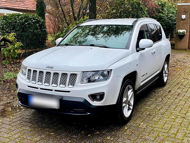 Second-hand Jeep Compass 156 CP (114 kW) 2014 Alb SUV