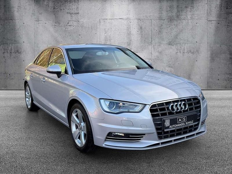 Gebraucht Audi A3 Ambition 140 PS (102 kW) 2013 Grau Limousine