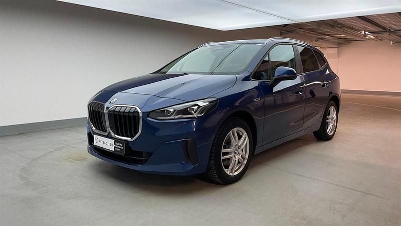 Gebraucht BMW 225 Active Tourer Efficient Dynamics 245 PS (180 kW) 2022 Phytonicblau Van / Kleinbus