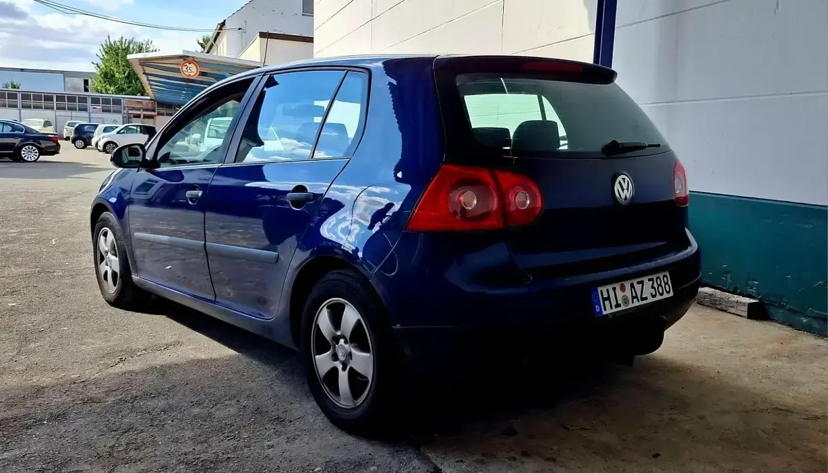 Gebraucht VW Golf IV 2005 Blau Kleinwagen