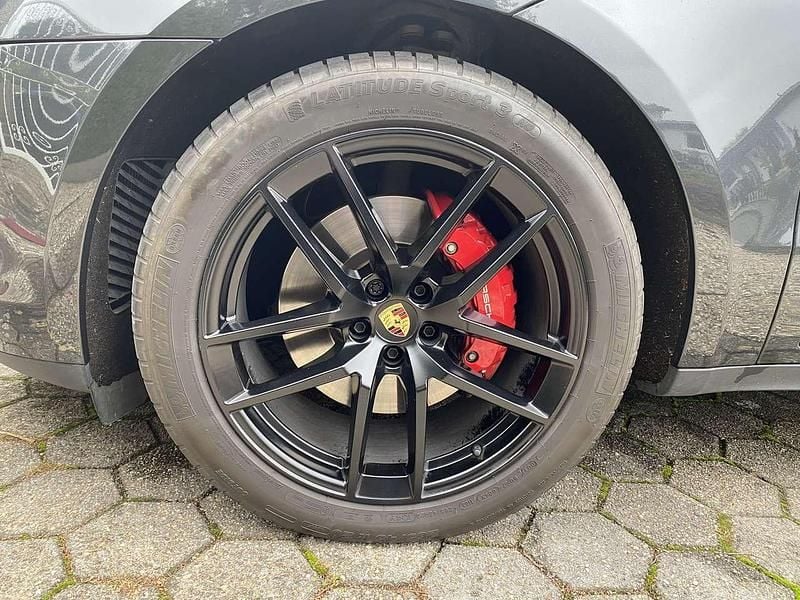 Gebraucht Porsche Macan S 379 PS (278 kW) 2024 Grau SUV