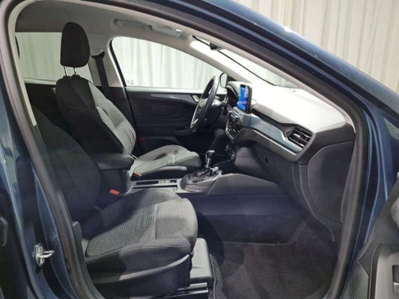 Gebraucht Ford Focus Active 125 PS (91 kW) 2021 Blau, chrome blue metallic Kombi
