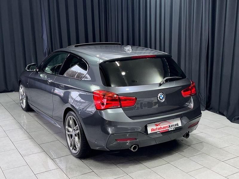 Gebraucht BMW M135 Shadowline 326 PS (239 kW) 2016 Grau Kleinwagen
