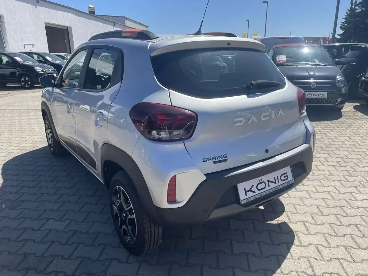 Gebraucht Dacia Spring Essentiel 19 kW (26 PS) 2023 Grau Kleinwagen