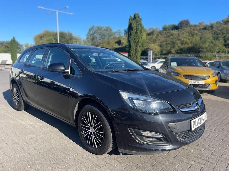 Gebraucht Opel Astra Selection 101 PS (74 kW) 2015 Schwarz Kombi