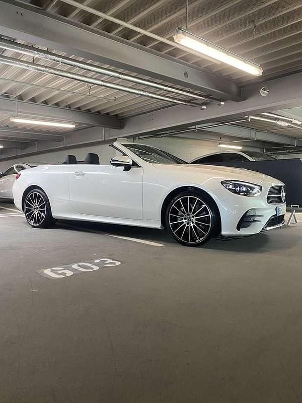 Gebraucht 2021 Mercedes E450 AMG line Cabrio | 52.500 € (Etwas zu teuer) - Bild 1/4