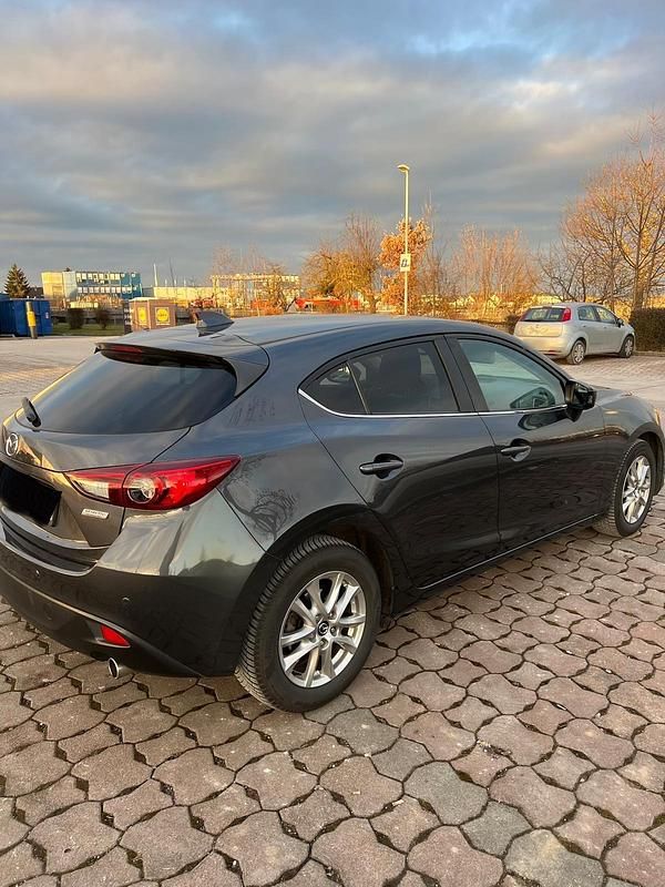 Second-hand Mazda 3 150 CP (110 kW) 2015 Gri Hatchback