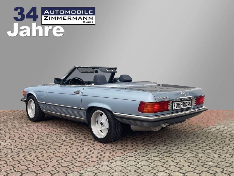Gebraucht Mercedes 560 227 PS (166 kW) 1987 Blau Cabrio