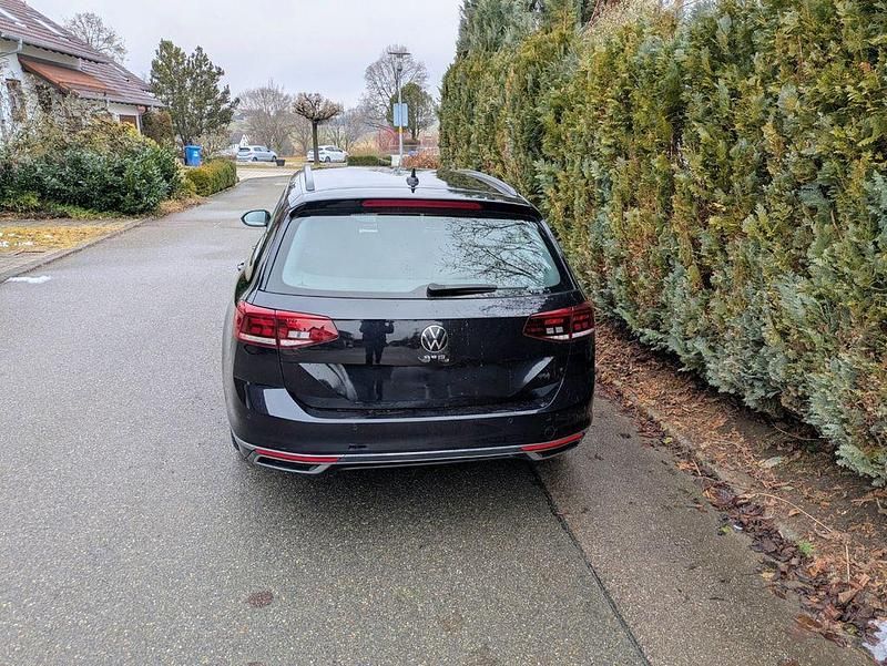 Gebraucht VW Passat GTE 218 PS (160 kW) 2020 Schwarz Kombi